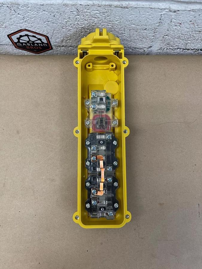 Used KH Industries CPH06-B2C-000A Pendant Station, Push Button 6, 80 Series 240V, 5A