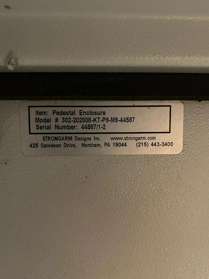 Strongarm Designs 302-202008-KY-P9-44587 Pedestal Enclosure