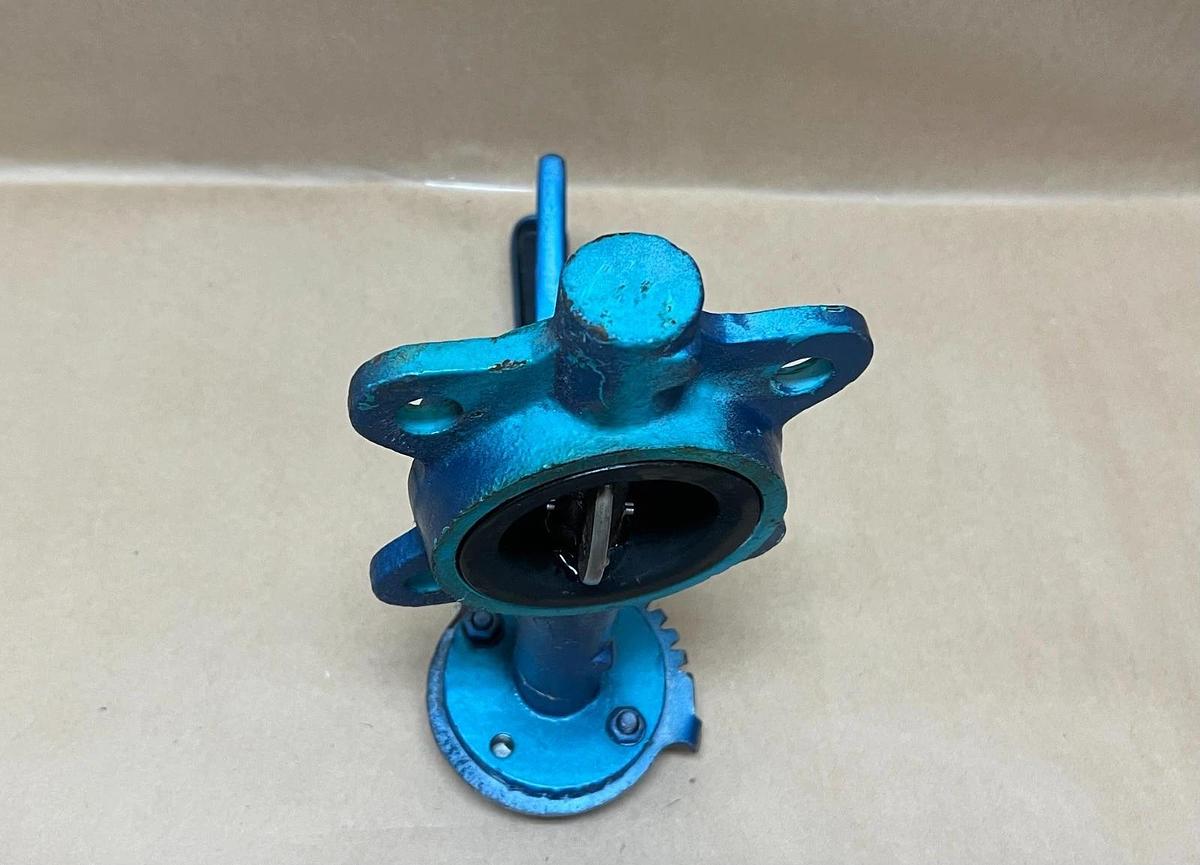 Used Cast Iron Butterfly Valve, 2-1/2" CI 25
