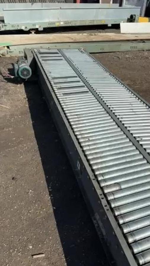 Used Power Roller Conveyor W:34” L:13’ V-belt 1Hp 1760RPM Tigear 2 Gearbox 15:1 Ratio