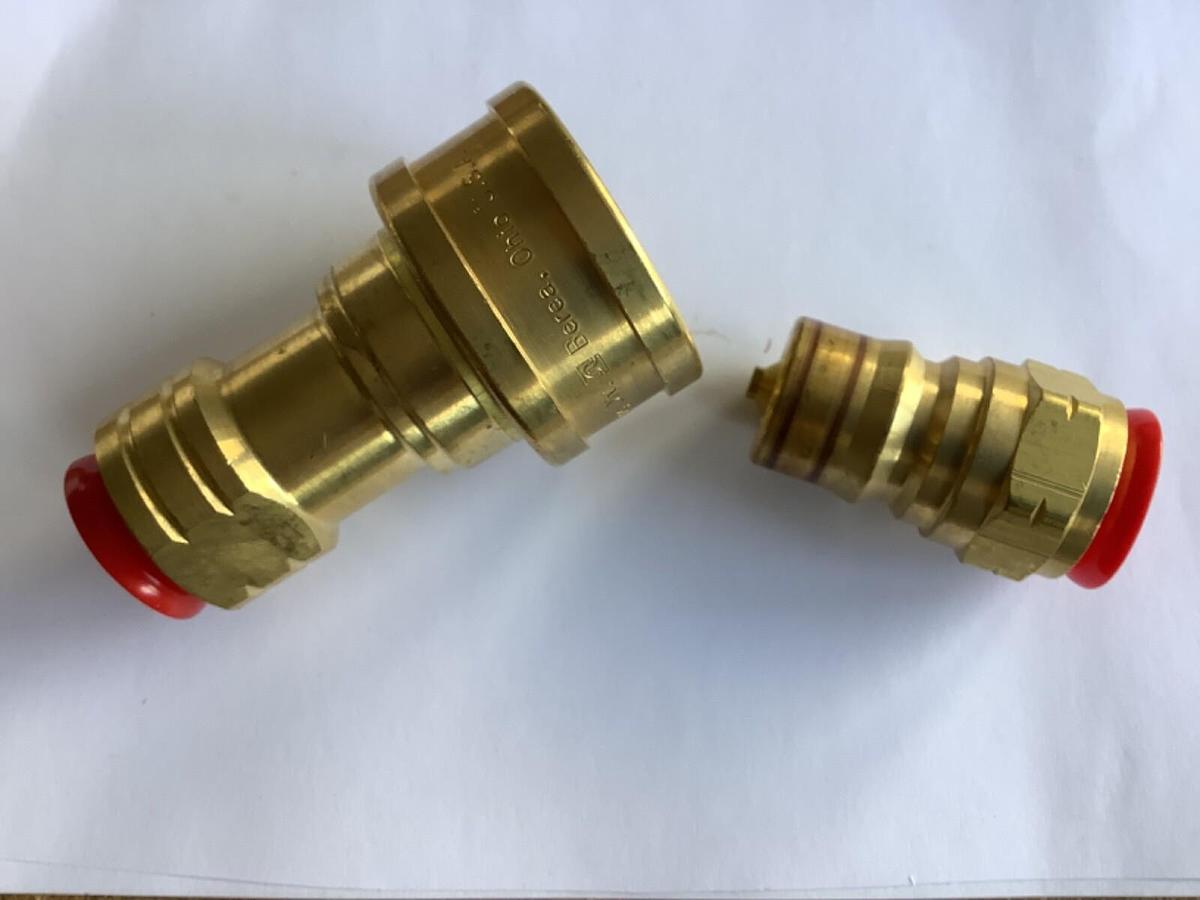 Used The Hansen MFG Co. Series 3-HK Brass Quick Connect Coupling