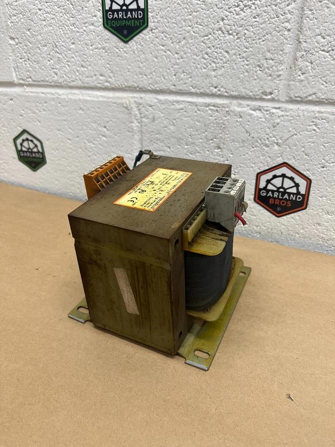 Used Block STU 1000/2 x 115 T40/E, 50-60Hz, 230/460V, 1000/2650VA Transformer