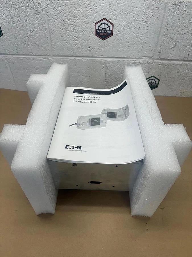 Eaton SPD100208Y3F Surge Protector, 100kA, 120/208Y