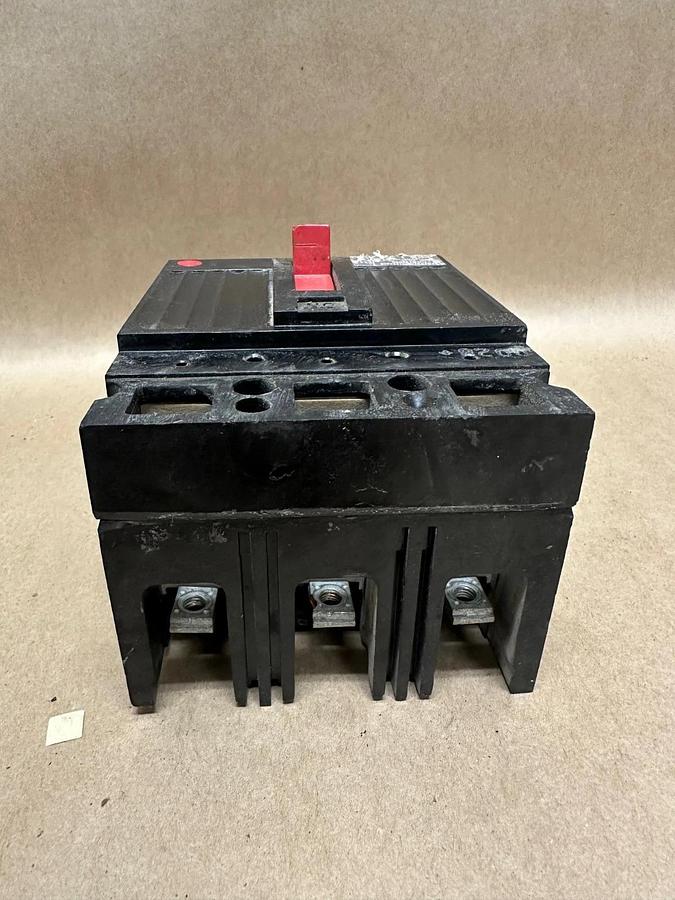 Used General Electric THED136090 90A 3 Pole Circuit Breaker