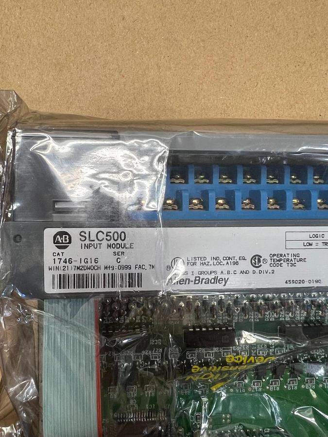 Allen Bradley 1746-IG16 Ser. C SLC 500 Input Module