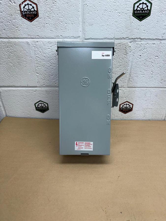 General Electric TC10323R Emergency Power Transfer Switch, 100A *NEW*