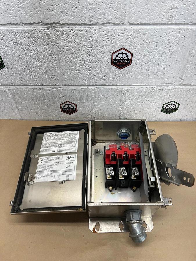 Used Eaton DH362UWK Heavy Duty Safety Switch 600V, 60A