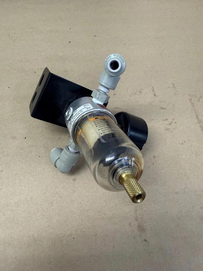 Used Parker B548-01AGCP/M2 Pneumatic Filter Pump, Max Pressure: 10 Bar (150PSI)