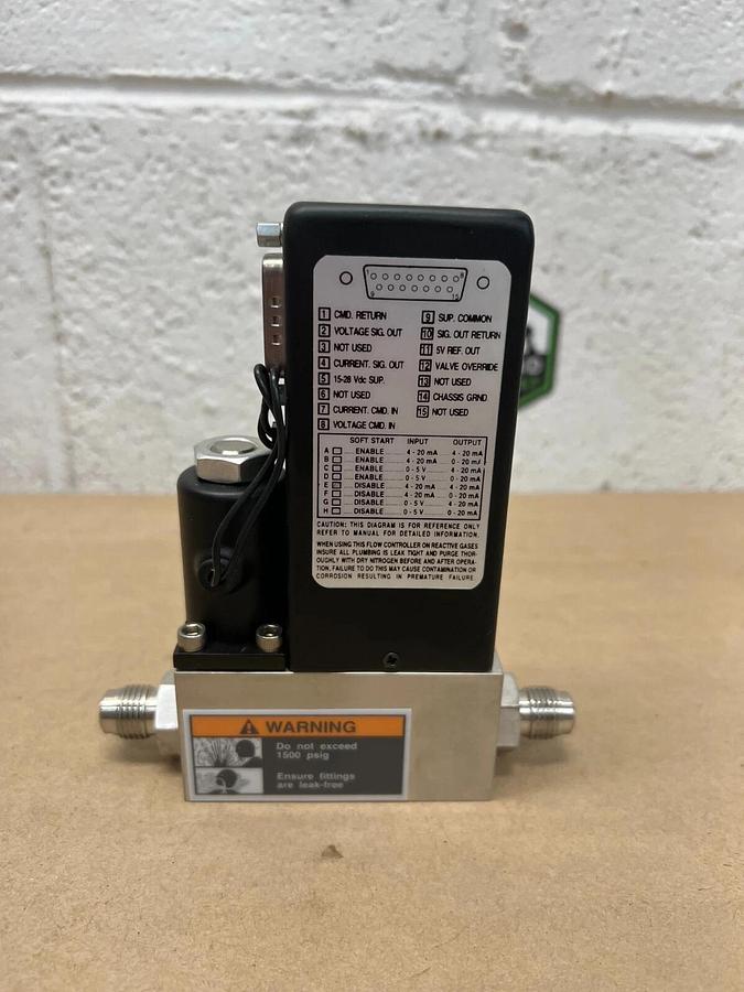 Used Brooks 5850i Mass Flow Controller 1,500 SCCM, Oxygen
