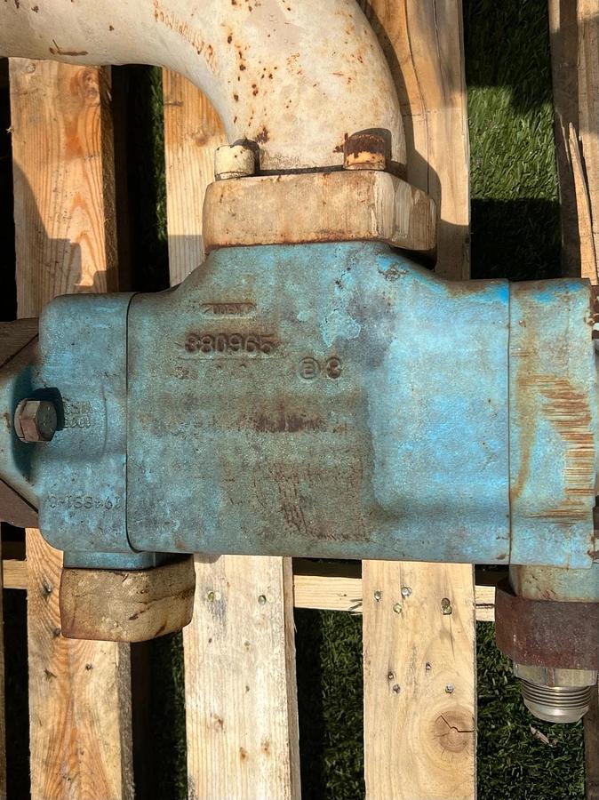 Used Vickers 4535V60A3811A22 Fixed-Displacement Double Vane Pump Assembly