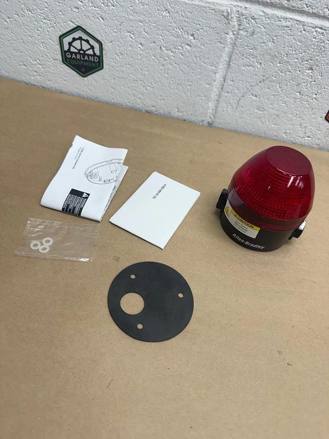 Used Allen-Bradley 855BS-S35SL4 Ser B, Red Beacon, Steady Flashing, Surface Mount