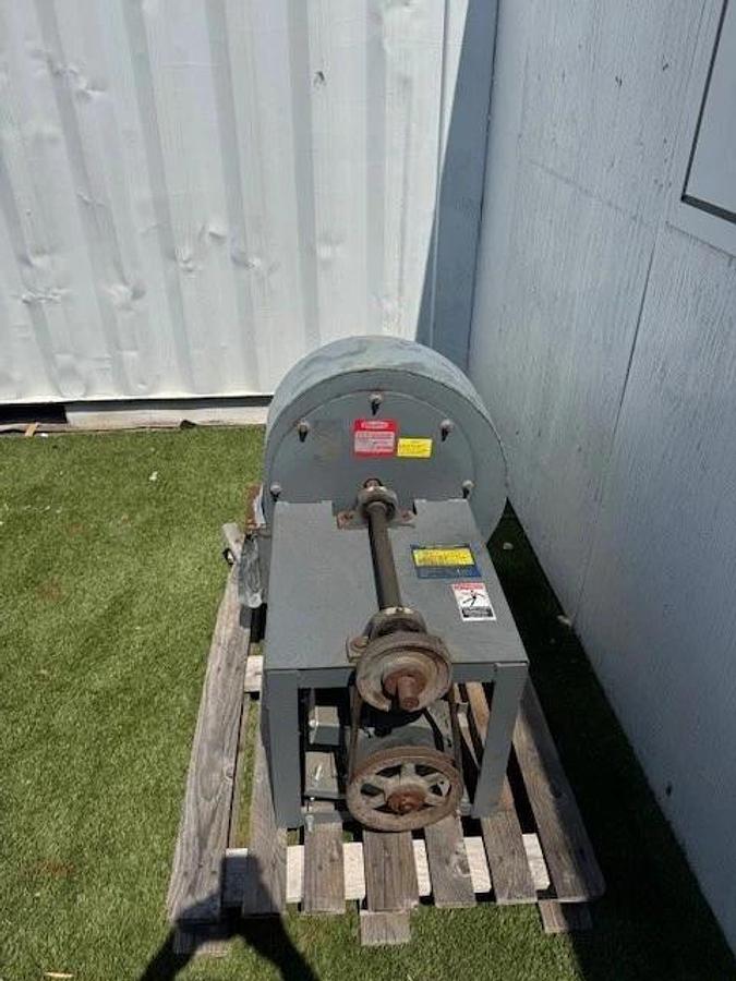 Used Lincoln/Dayton, S-17641/3C106A 5Hp Motor @ 1740RPM, 60A, w/ 15-5/8” Blower