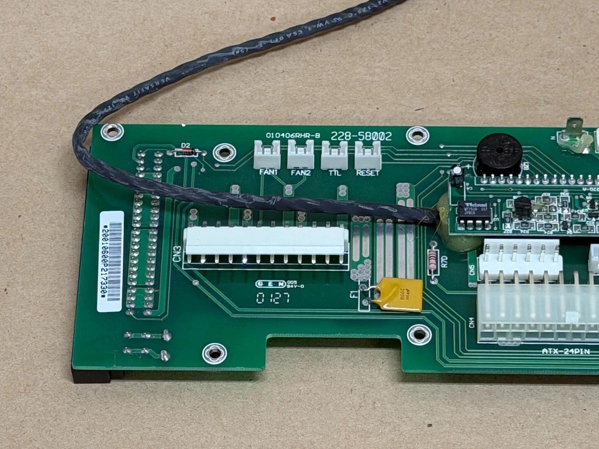 228-58002 Server Chassis Fan/ Front Panel Control Board PCB 010406RHR-B