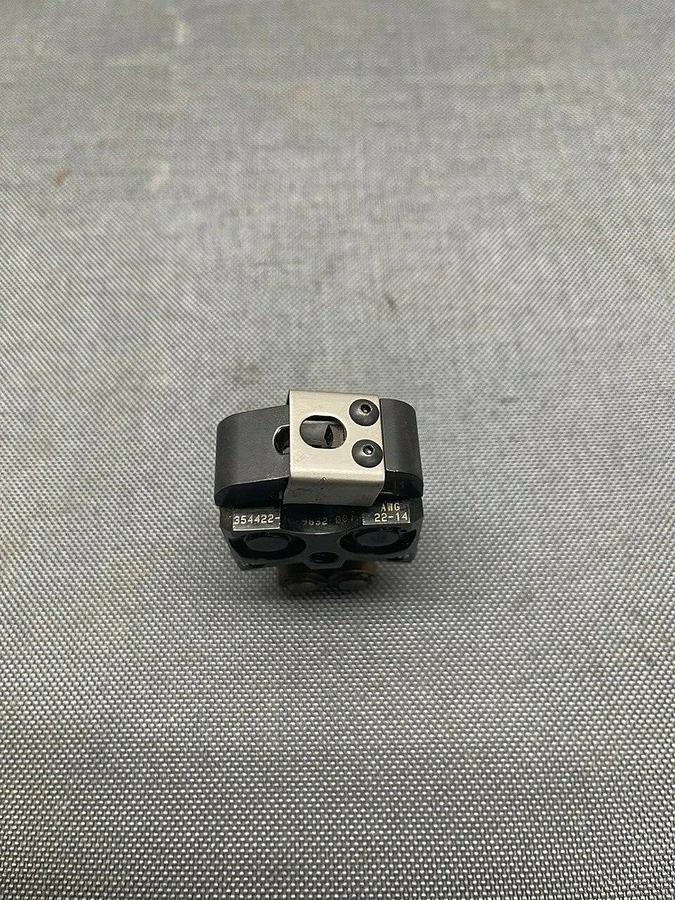 Used AMP Tyco 354422-1 Pneumatic Crimping Head, 22-14 AWG Closed End Splice