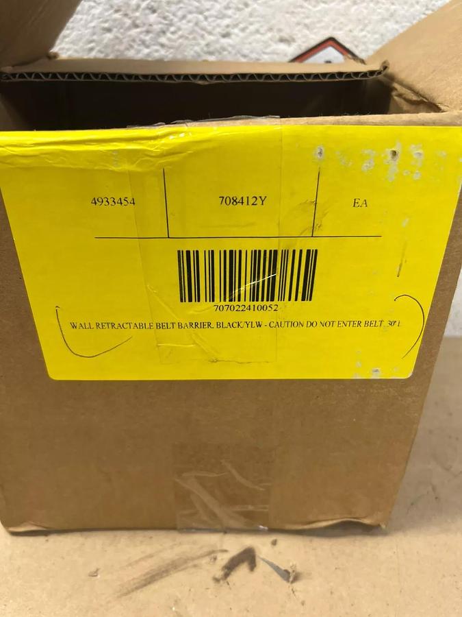 Global Industrial Wall Retractable Belt Barrier, Black/Yellow, 30'