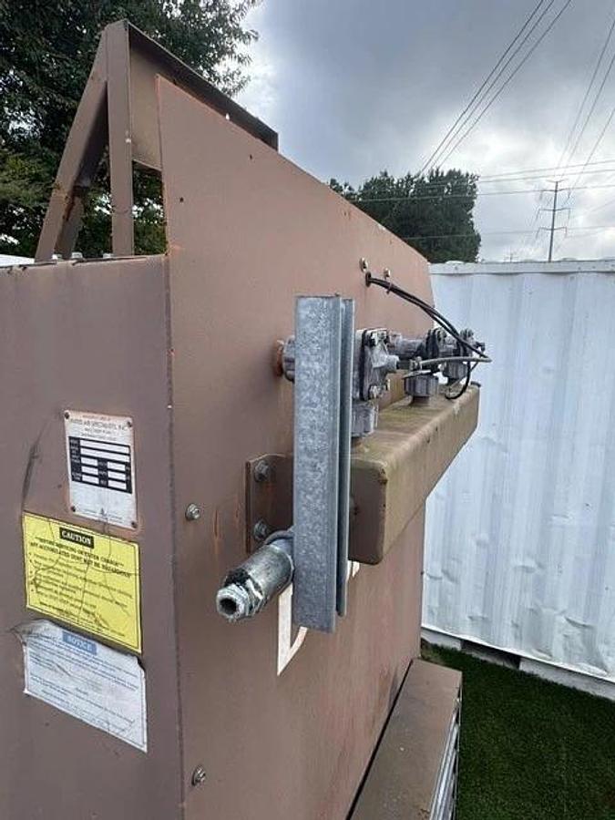 Used Dust-Hog FFBW-DC-EXT Dust Collector Skeleton (No Blower, Motor, or Motherboard)