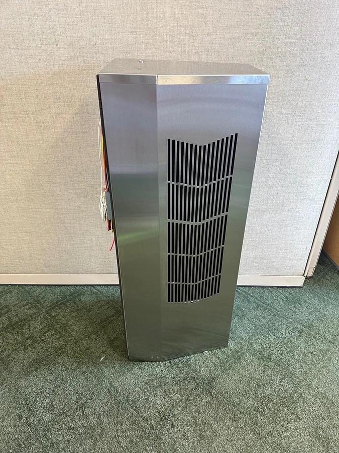 Used Nvent Hoffman N360646G051 Narrow Indoor/Outdoor AC, 6000 BTU, 460V *NEW*