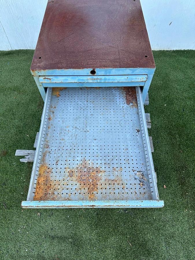 Used Industrial Storage Cabinet 6 Drawer, W:22.5”, D:26.5”, H:33.5”