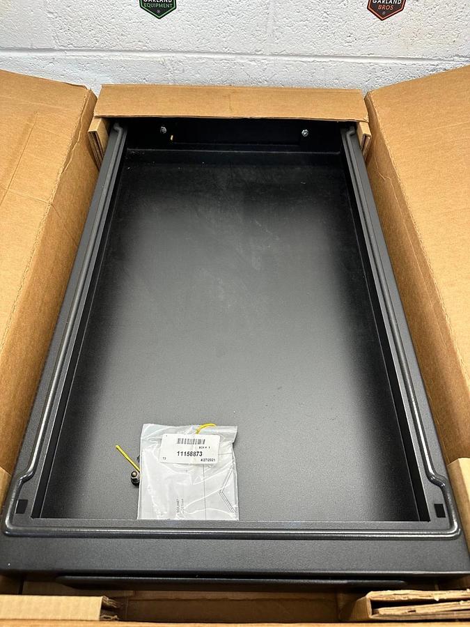 Used NVent Hoffman PB185 Solid Base *NEW*