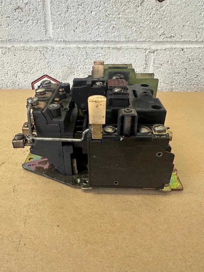 Used Allen Bradley 709-BOD103 Motor Starter, Series K, NEMA Size 1
