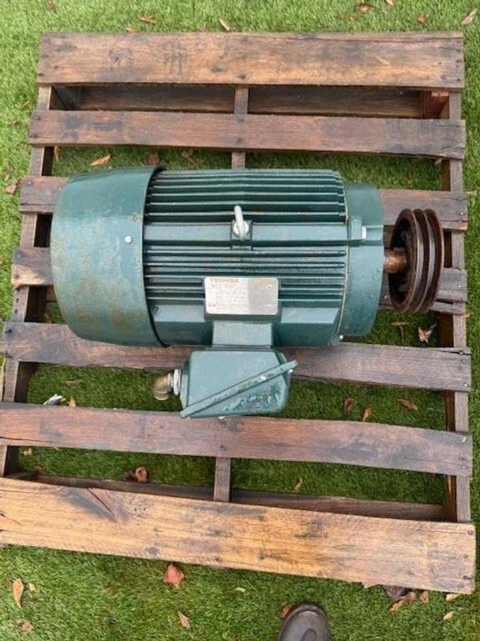 Used Toshiba 0204XSSB41A-P, 20HP, 1770 RPM, 60 HZ, 256T, NEMA B Motor