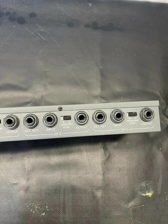 Used Aphex 105 Logic Assisted Gate, No Adapter, 4 channels, 24 VAC, 600 MA