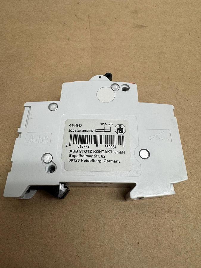 Used ABB S201-D32 Single Pole Circuit Breaker, 9-pack *NEW*