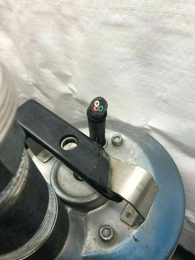 Used Goulds Pump 1DW51F4EA Submersible Pump, 1.5 HP