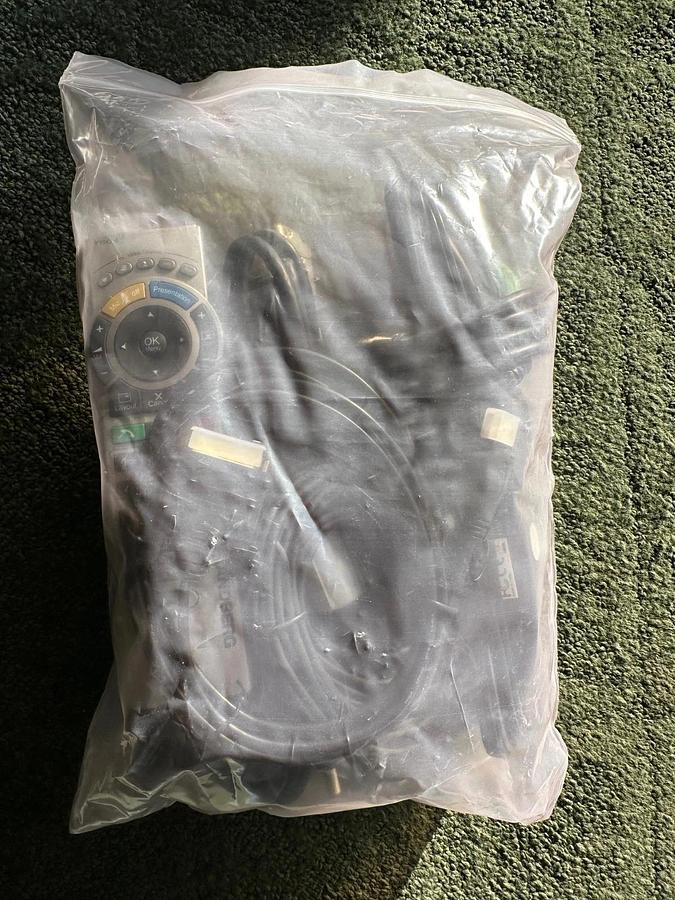 Used Canvys GEN2410LMII Medical Monitor *NEW*