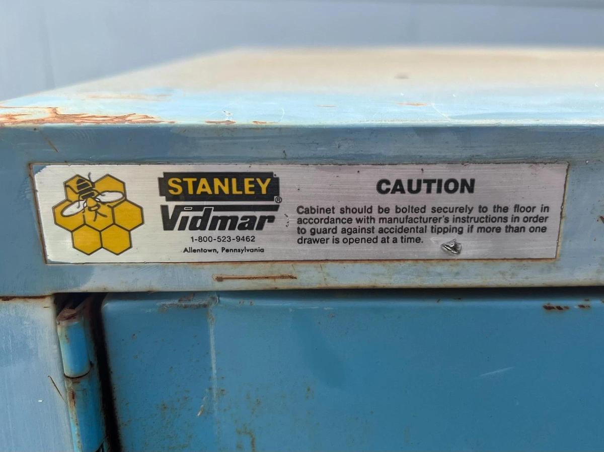 Used Stanley Vidmar Industrial 1-Shelf Storage Cabinet, Shelving 28" Deep, 27" Wide