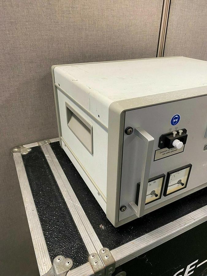 Used Dr. Grobel UV-Elektronick GmbH UVLQ 400/D UV Light Source, Spot Curing System