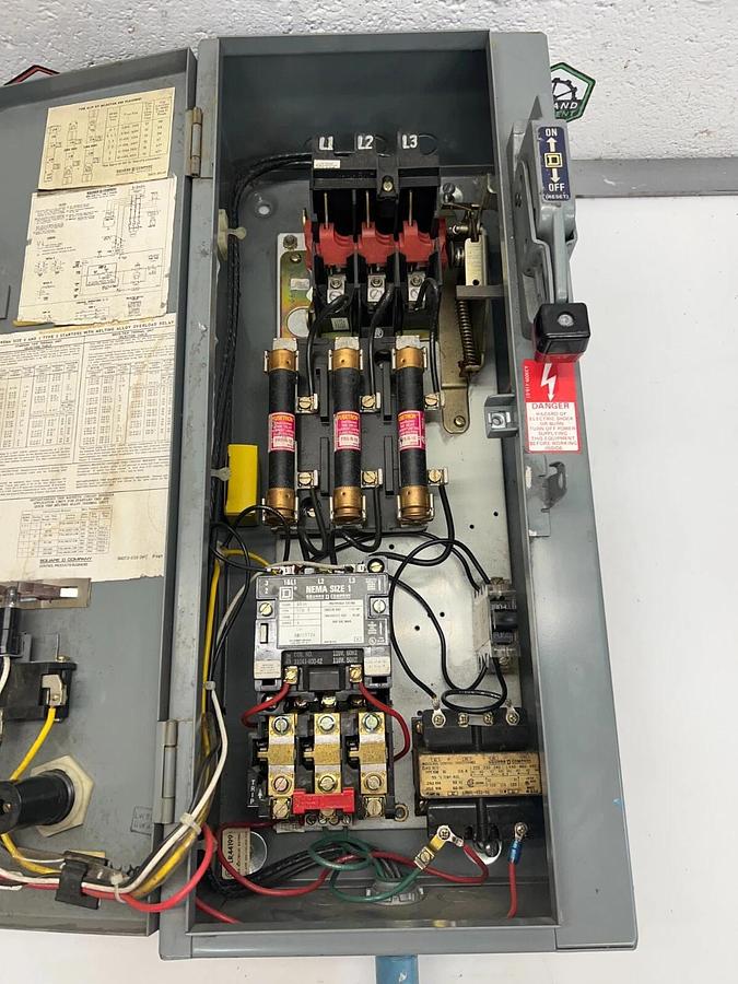 Used Square D SCG14 30 Amp Safety Switch