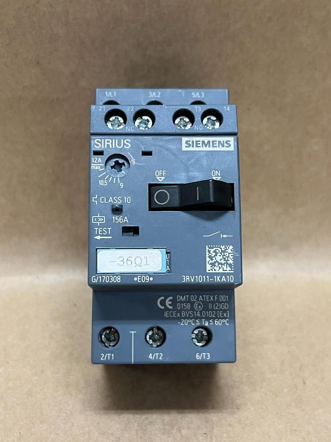 Used Siemens 3RV1011-1KA10 (36Q1) SIRIUS Class 10 Circuit Breaker