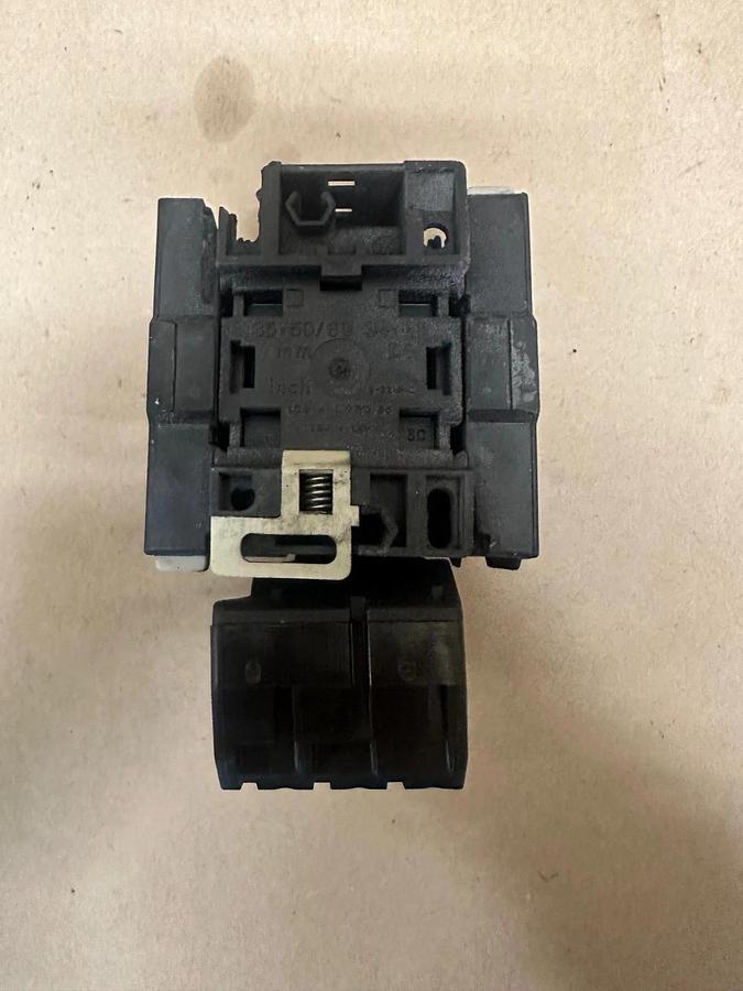 Used Telemecanique LC1D0910 Contactor w/ LR2 D1316