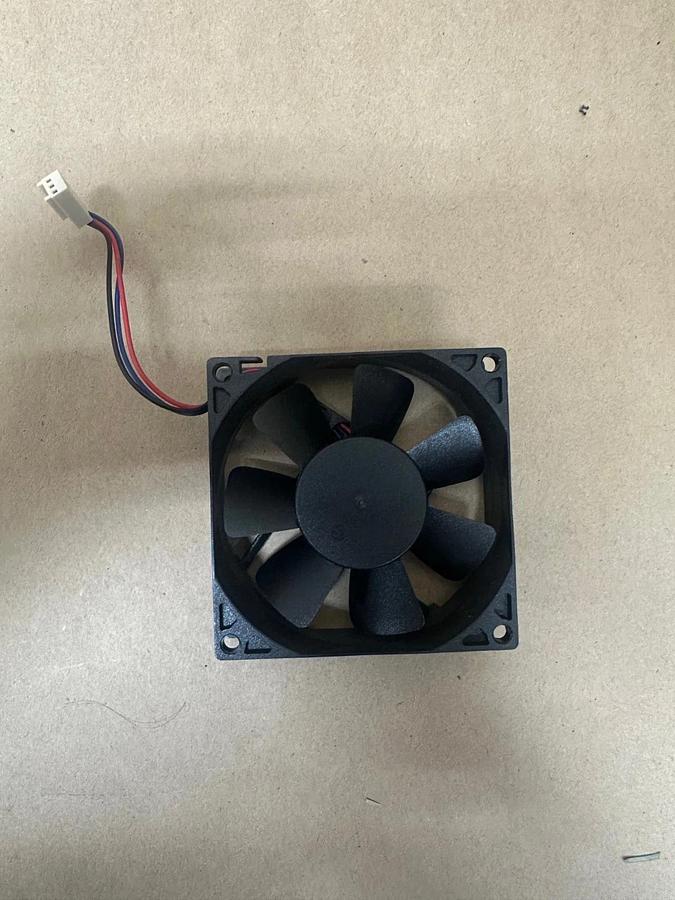 Used MINI 4 Bay Tower Server Case w/ ADDA AD0812HB-A76GL Brushless Fan