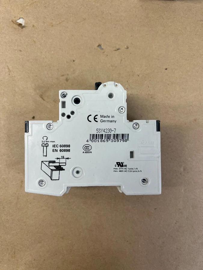 Used Siemens 5SY42 2 Pole Circuit Breaker - Lot of 8