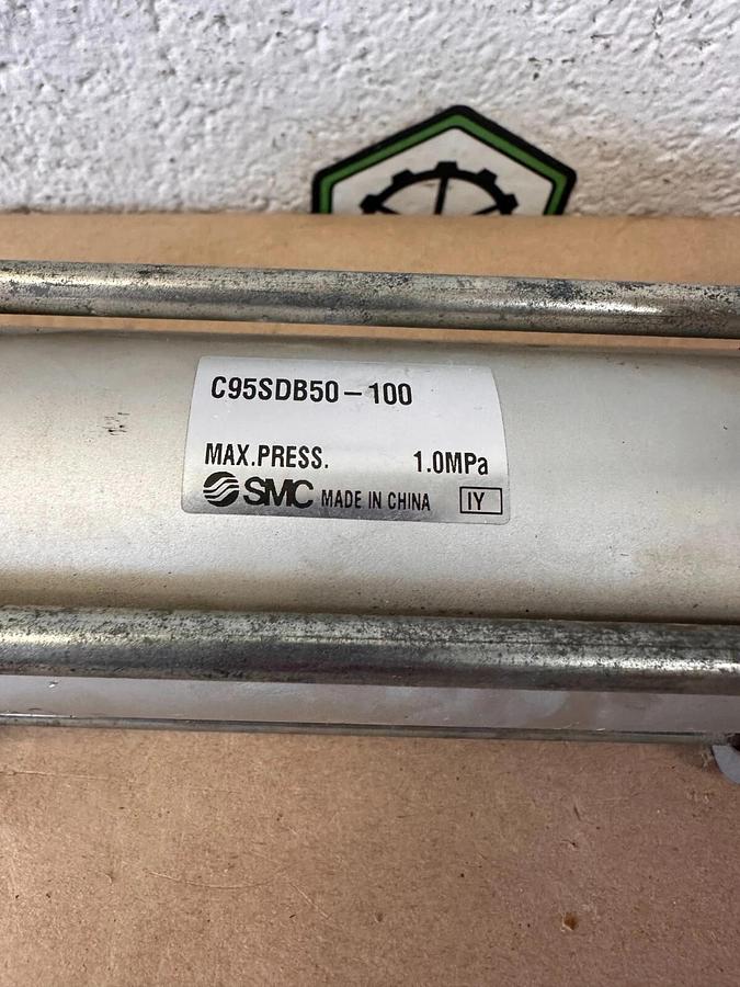 Used SMC - C95SDB50-100 - Pneumatic Cylinder; Max Press: 1.0 MPa