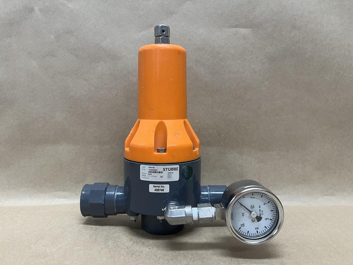Used Stübbe DMV765 PN/DN 10/25 Pressure Reducing Valve w/ WIKA Pressure Gauge (0-10)