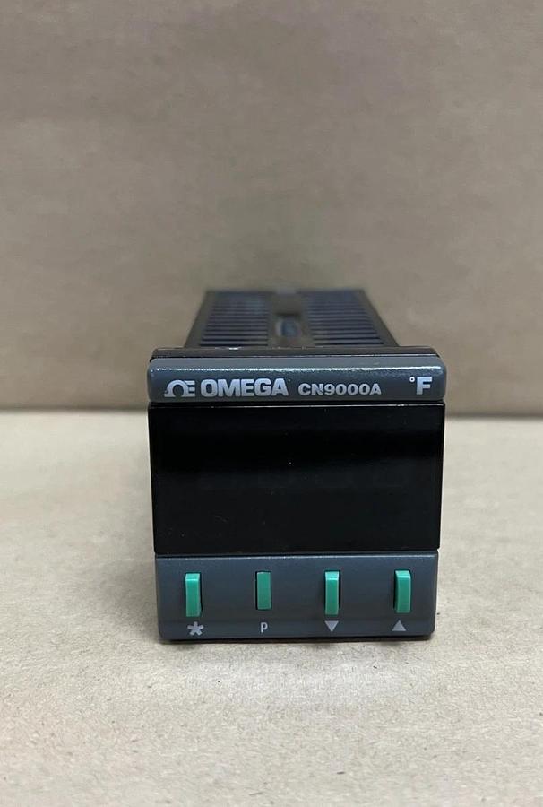Omega Engineering CN9112A CN9000A Temperature Controller