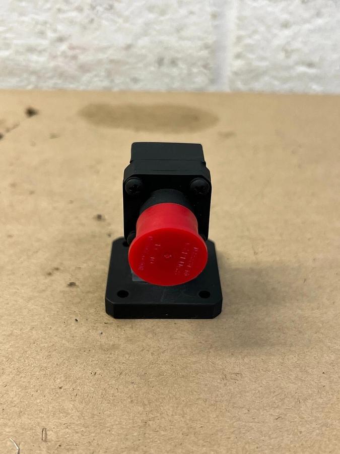 L3 Narda ATM SM-WA75-CG-NF-B Right Angle Waveguide to Coax Adapters