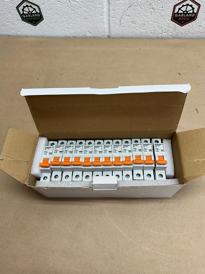 Used Weidmuller SU1C6UC C6 Circuit Breaker Qty 12 *NEW*