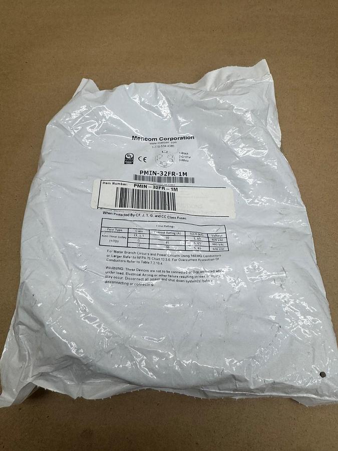Used Mencom PMIN-32FR-1M Power Distribution Series Receptacle *NEW*