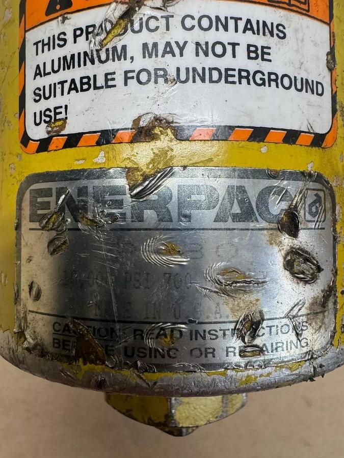 Used Enerpac P80 Hydraulic Hand Pump w/ Jack Fitting