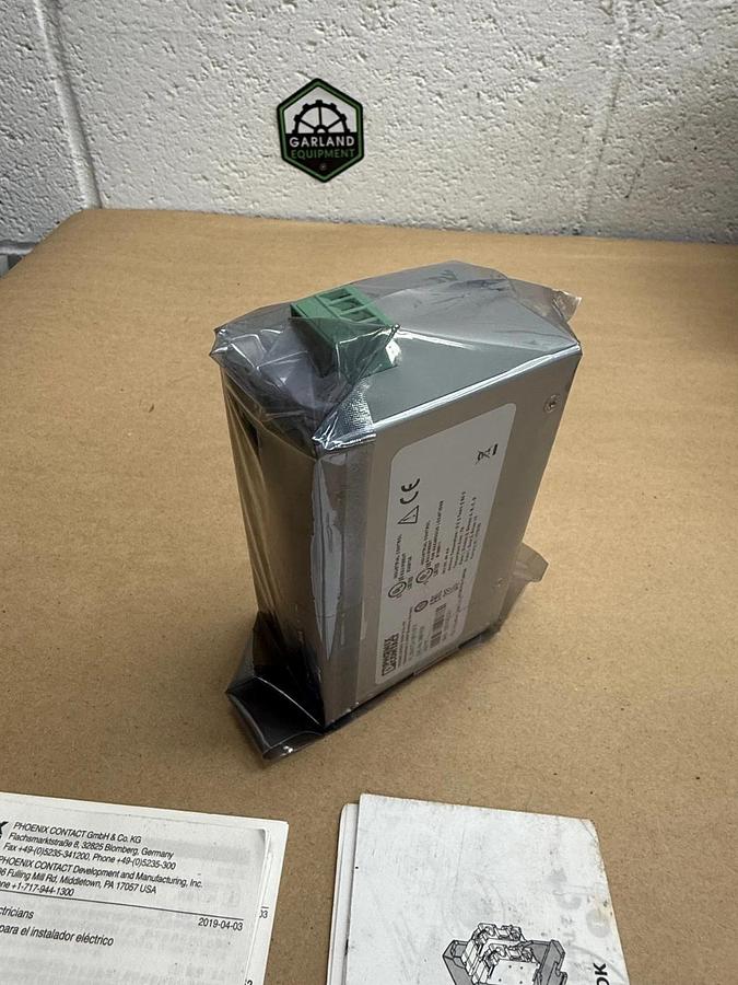 Used Phoenix Contact FL SWITCH SFN 8TX, Industrial Ethernet Switch *NEW*