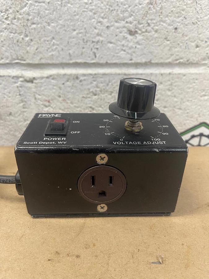 Used Payne Engineering 18TP-1-10 Variable Voltage Control 1 Ph, 120VAC, 10A, 50/60Hz