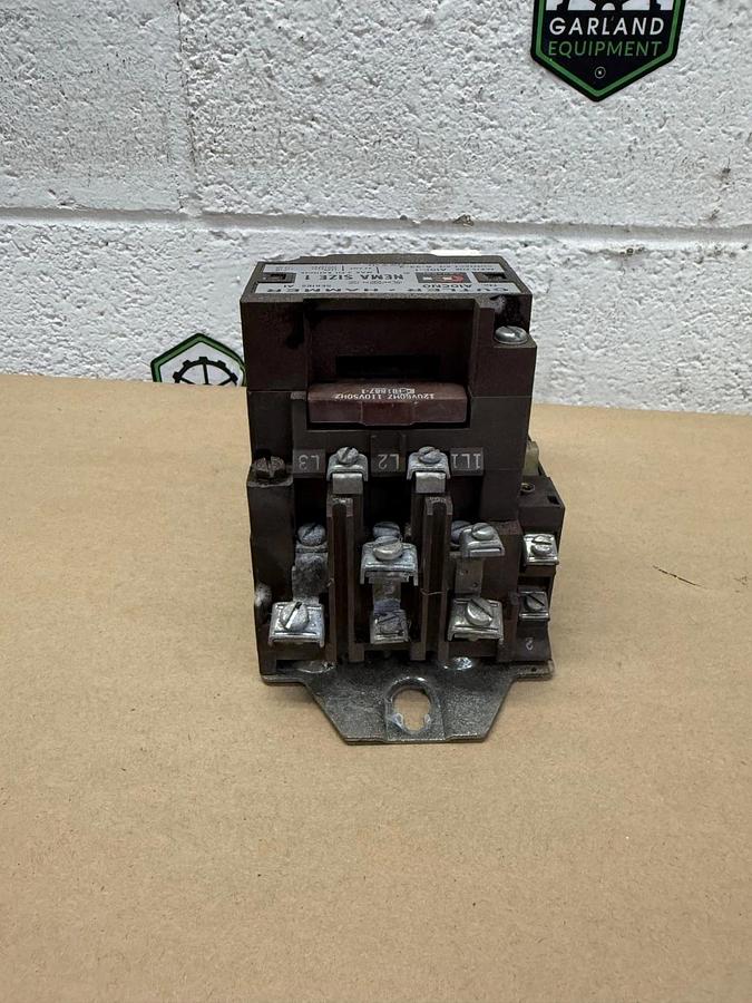 Used Cutler-Hammer A10CN0 NEMA Size 1 Starter, Series A1, 27A