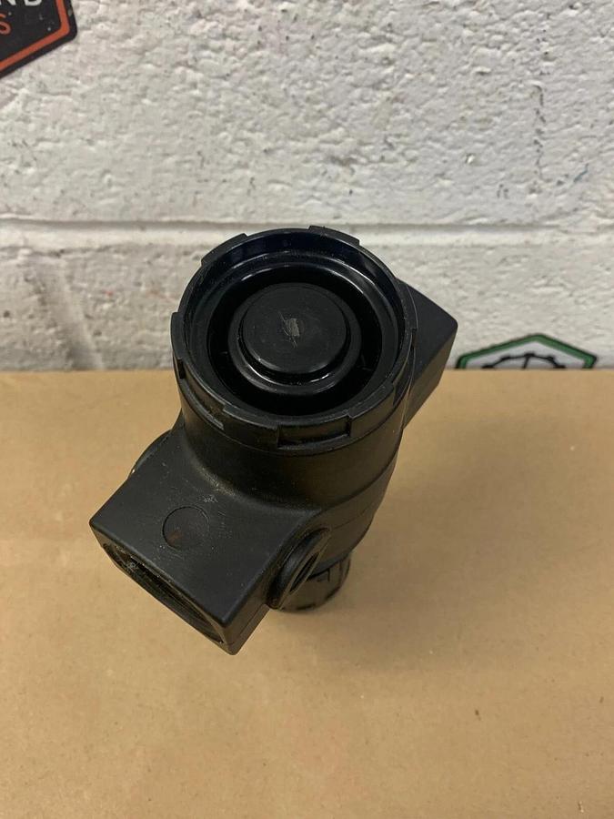 Used Dixon R17-800R 1" Valve Pneumatic Regulator