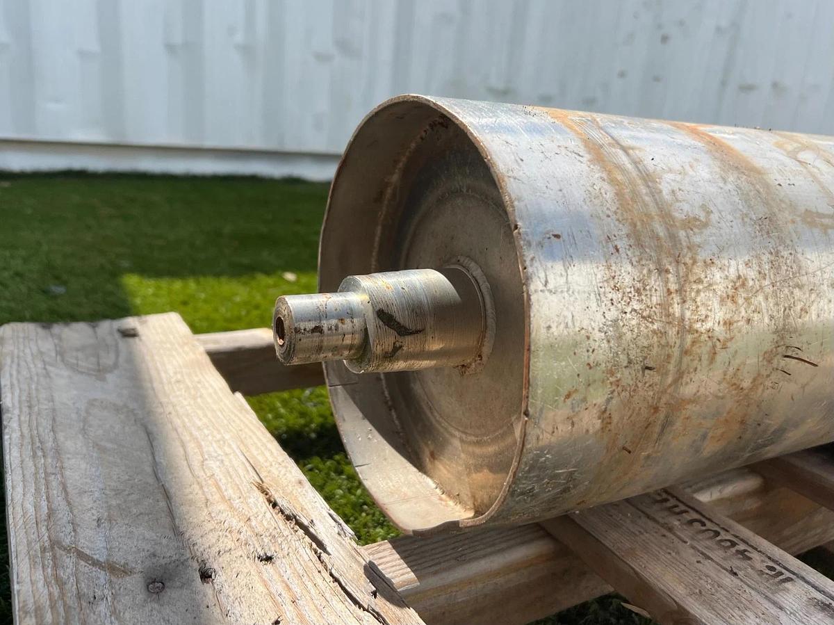 Used 39" Industrial Magnetic Separator Roller Drum Pulley