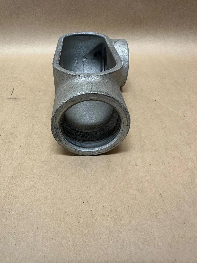 Crouse Hinds LL67 2” Conduit *NEW*