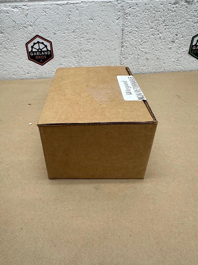 Used Legrand TJ600-88 Clarity 6 TracJack (Qty 20 per box) *FACTORY SEALED*